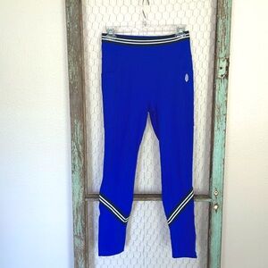 Free People Small Blue High-waisted Leggings with pockets, functional ankle zips